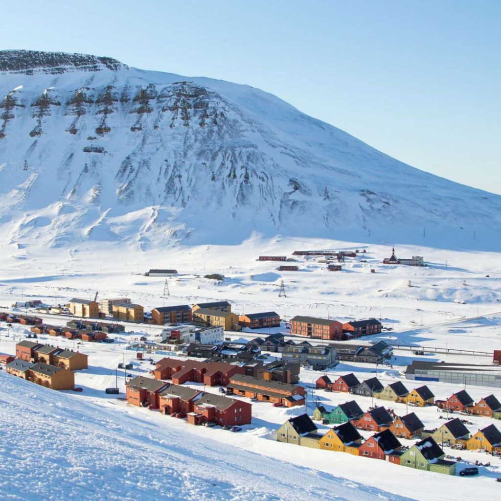 Photo coming in to land at Svalbard, Longyearbyen 2017