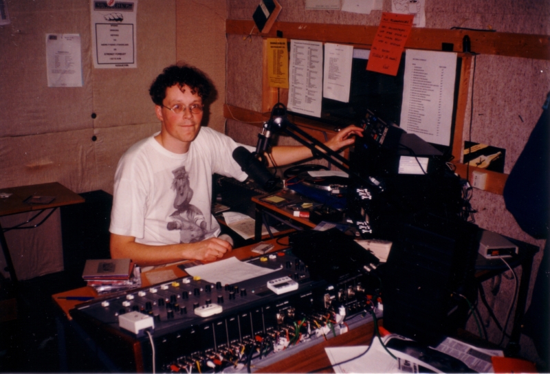 Vidar Hanssen making his Beatservice Radio
